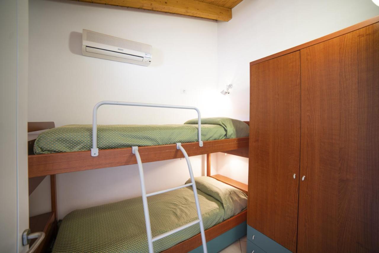 Residence Molino - Holiday Apartments Manerba del Garda Eksteriør bilde