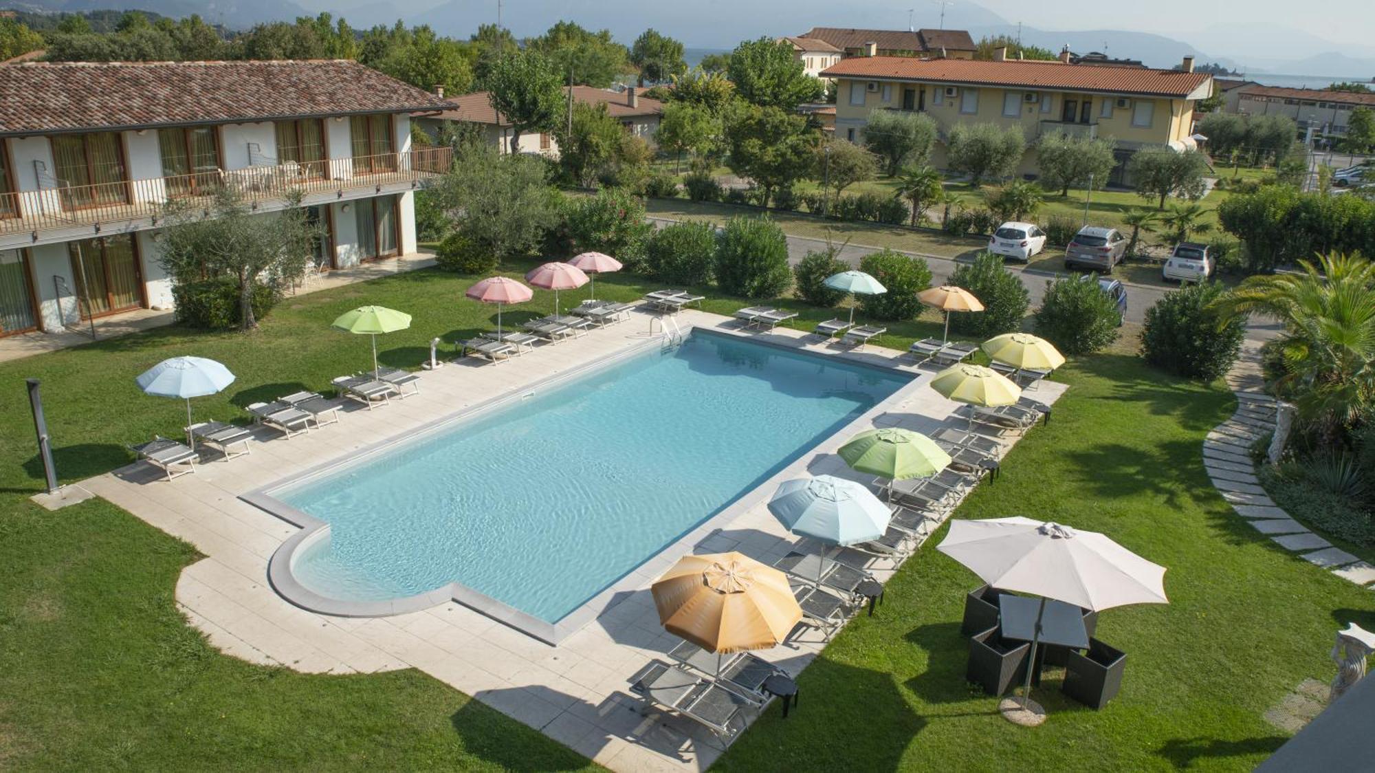 Residence Molino - Holiday Apartments Manerba del Garda Eksteriør bilde