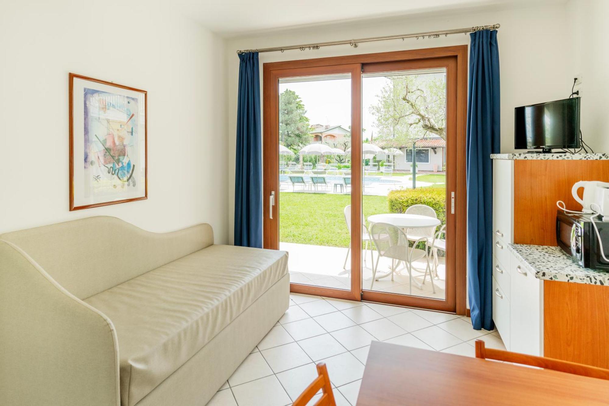Residence Molino - Holiday Apartments Manerba del Garda Eksteriør bilde
