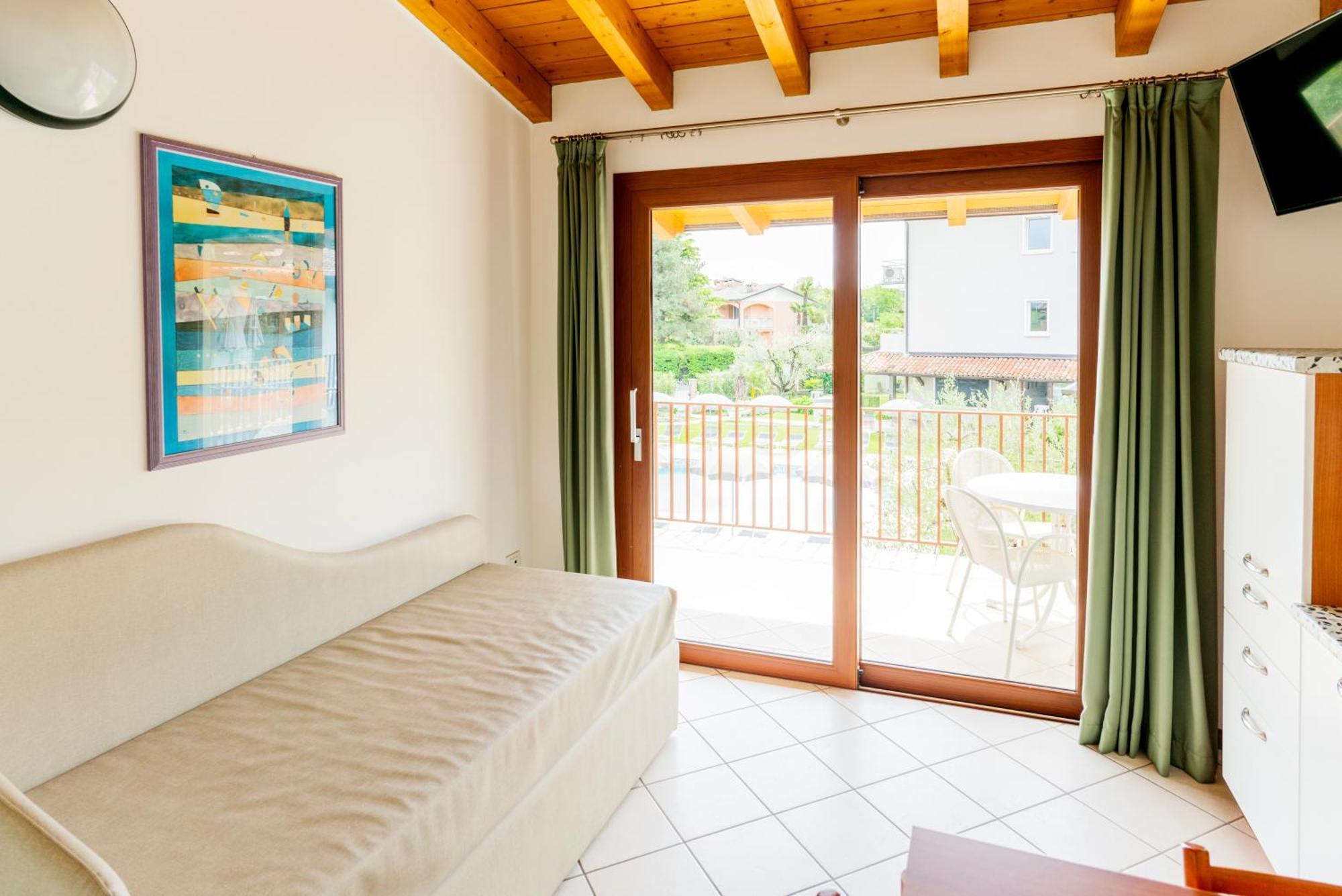 Residence Molino - Holiday Apartments Manerba del Garda Eksteriør bilde